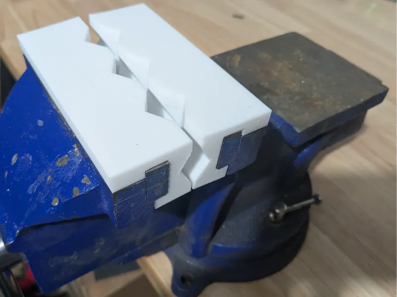 Vise Jaws