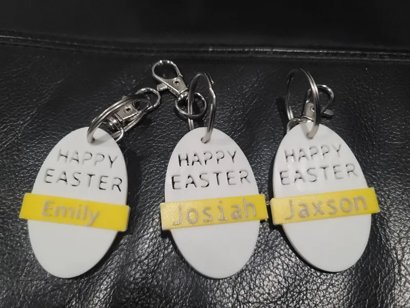Simple easter egg keychain
