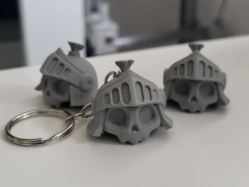 Cute Knight Skull - Keychain
