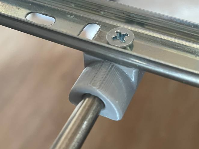 Mounting for a 6mm tube