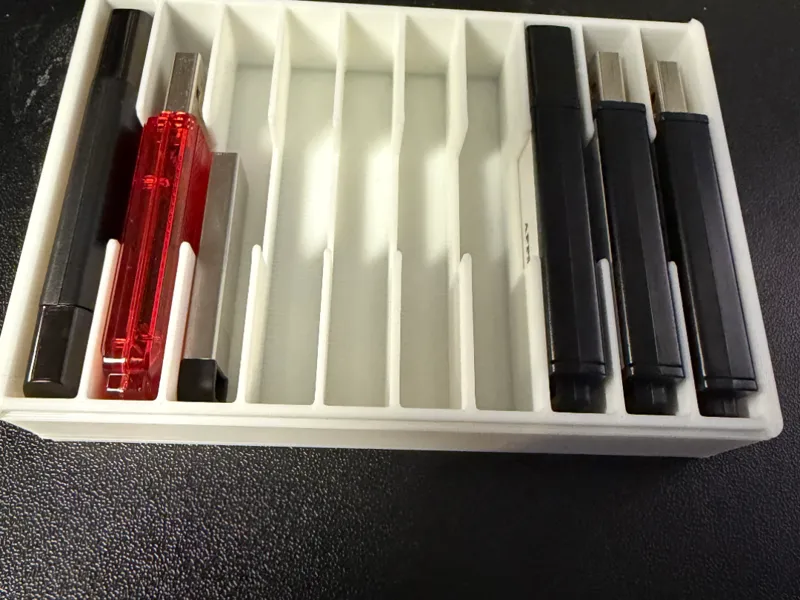 Stackable USB Storage