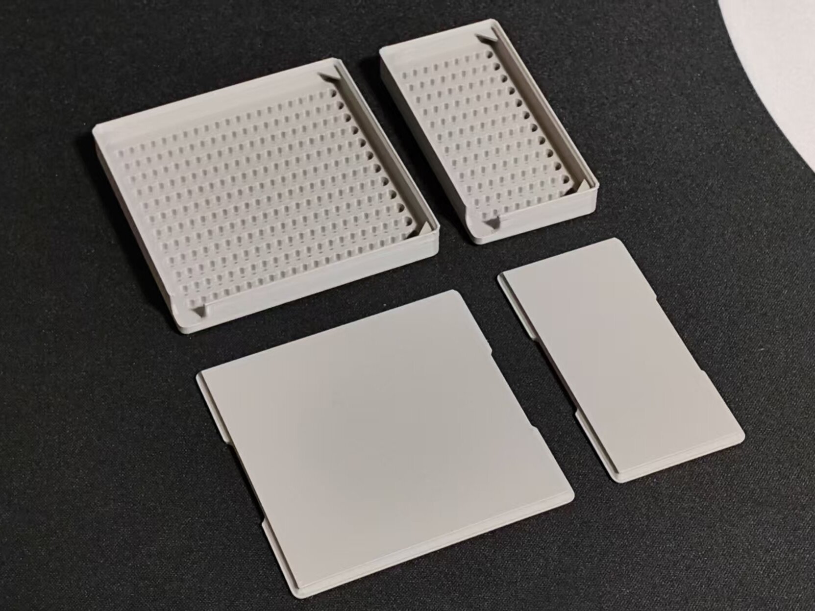 Miniatura 1 do modelo 3D 拼豆豆 立豆盘 豆豆铲以及模块化工具收纳
