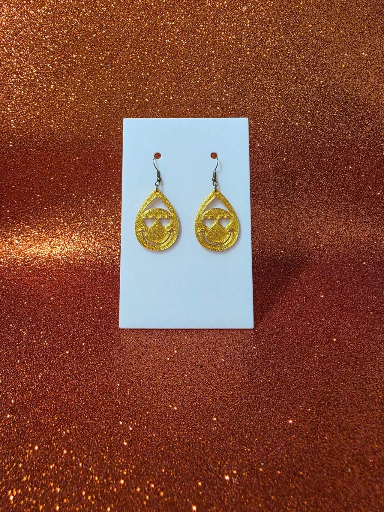 Sunny love smile earrings view 2