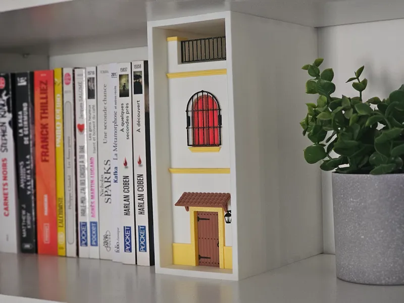 Book Nook Spanish city house - Andalucia