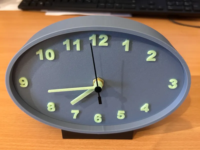 Tisch / Wanduhr modular / mehrfarbig / kein AMS !!