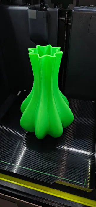 Blumen Vase in Sternform