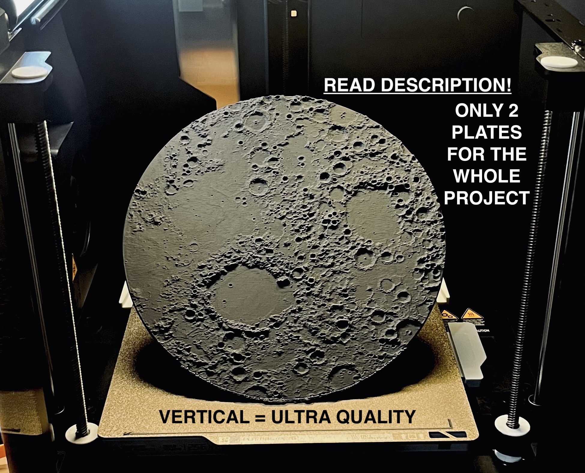 Miniatura 4 do modelo 3D Large Illuminated Lunar Wall Lamp - Version 2