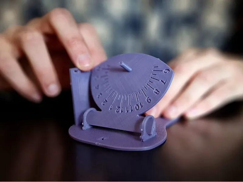 Equatorial sundial kit card 