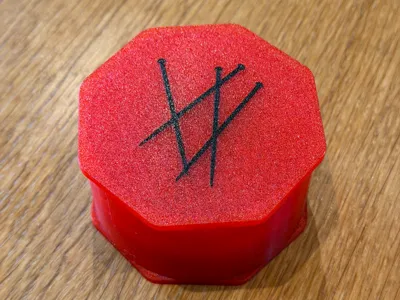 Pincushion box