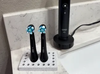 Oral B iO series toothbrush head holder stand