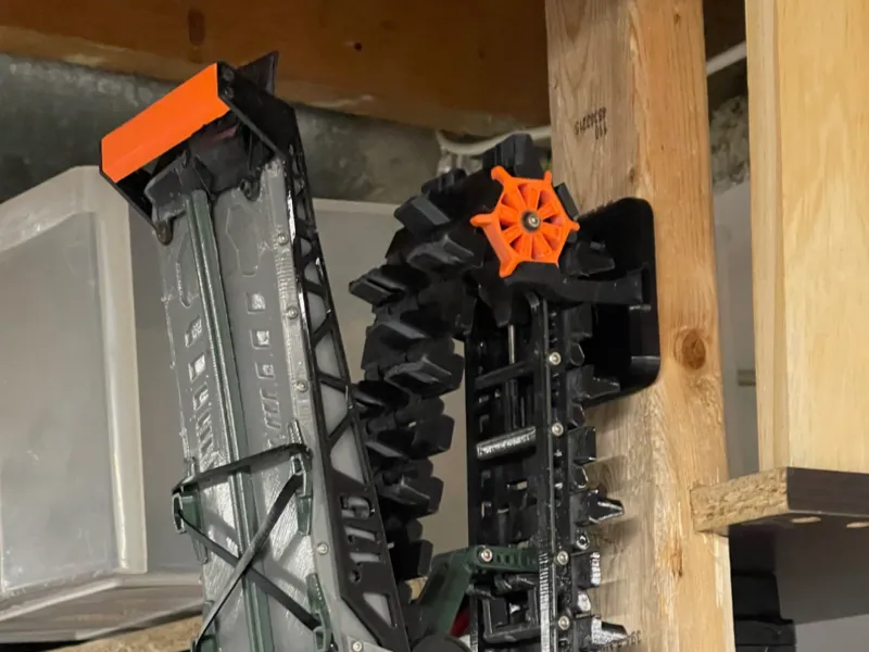 SkeeRide2 wall mount