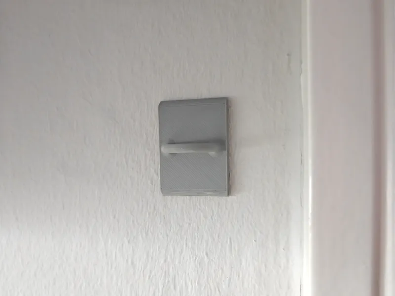 Minimalist Glasses Wall Mount