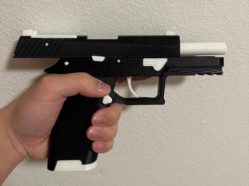 E18 | Toy Pistol Lefty Version