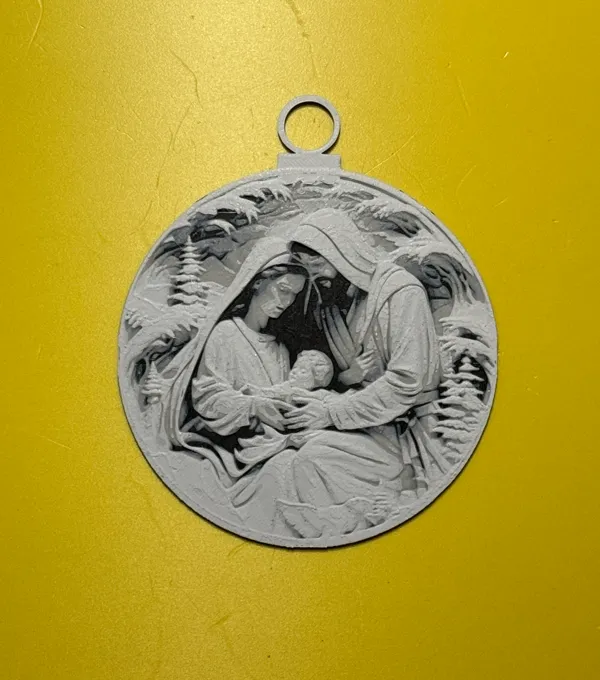 Boule de Noël Marie, Joseph et l'enfant Jésus