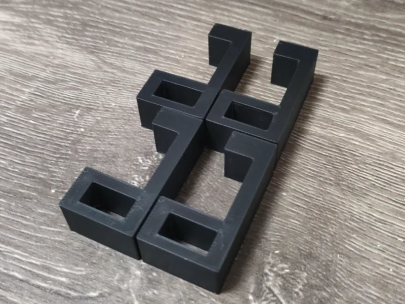 Legs of the initial model PS4