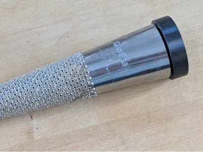 Replacement plug for nutmeg grater