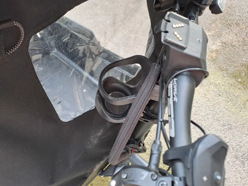 Bike cup holder with handlebar/head ring