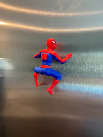 Letrero o emblema decorativo: Spiderman Fridge Magnet — vista de referencia 2