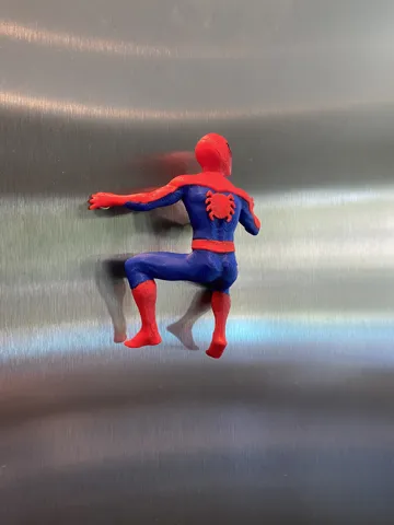 Letrero o emblema decorativo: Spiderman Fridge Magnet — vista de referencia 5