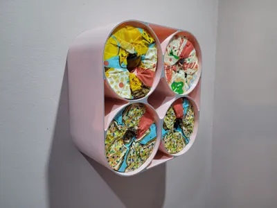 Toilet Roll Holder Geometric Rounded