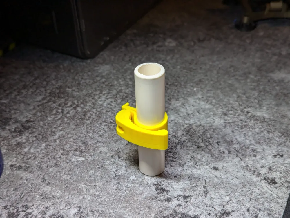Quick Release Stop Collar for 1/2" PVC Pipe by Wile E. 3D MakerWorld