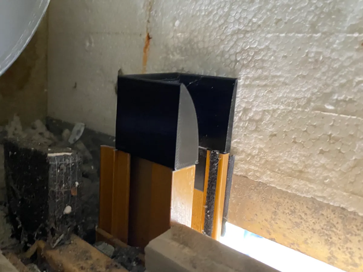 Unilux Roller Shutter Guide Funnel Guide Rail - Free 3D Print Model ...