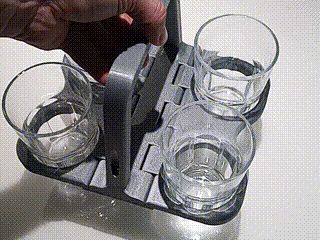 Klappbarer 4 Becherhalter mit Griff (Parametrisch)
