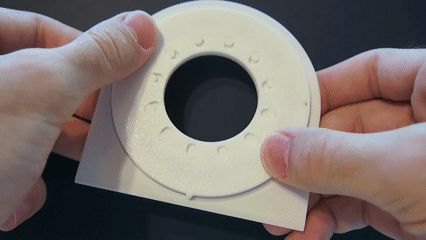 Thin Iris Drawing Compass V2