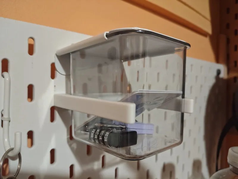SKÅDIS box with lid - falling out protection LITE