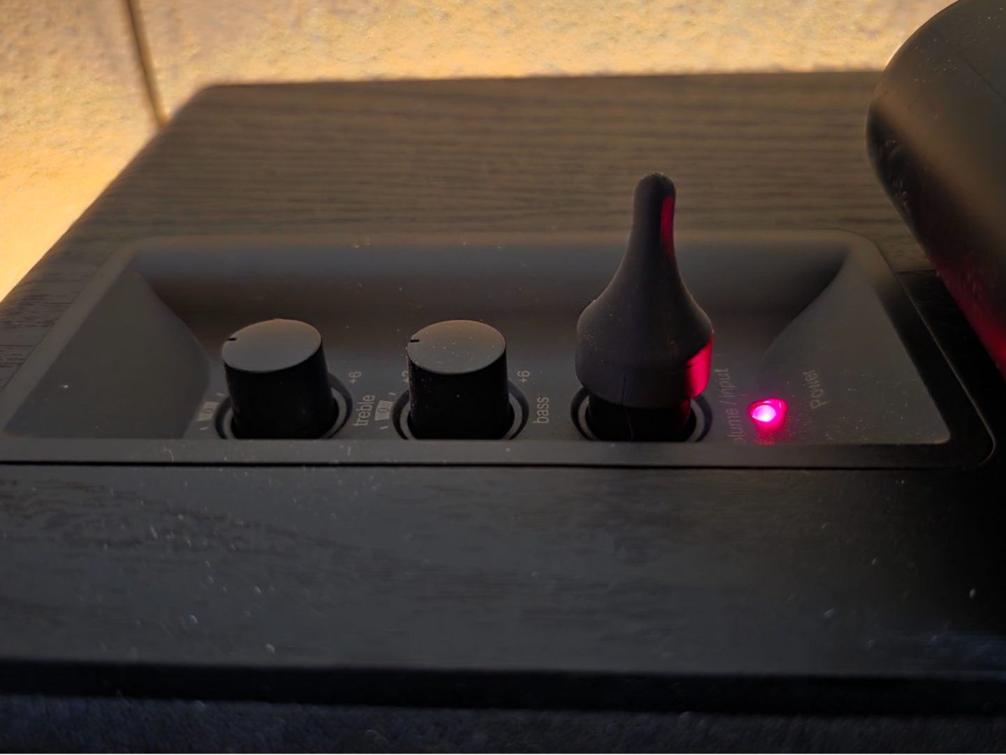 Edifier R1280DBs Ergonomic Volume Knob Extension
