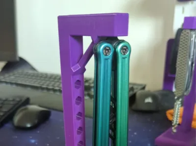 Balisong / Knife Stand