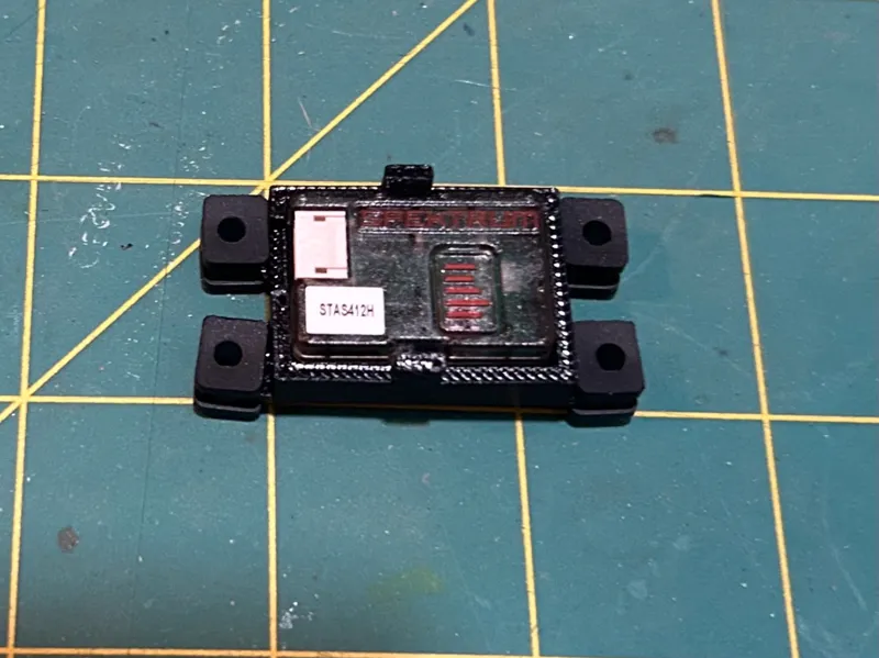 Spektrum remote receiver mount