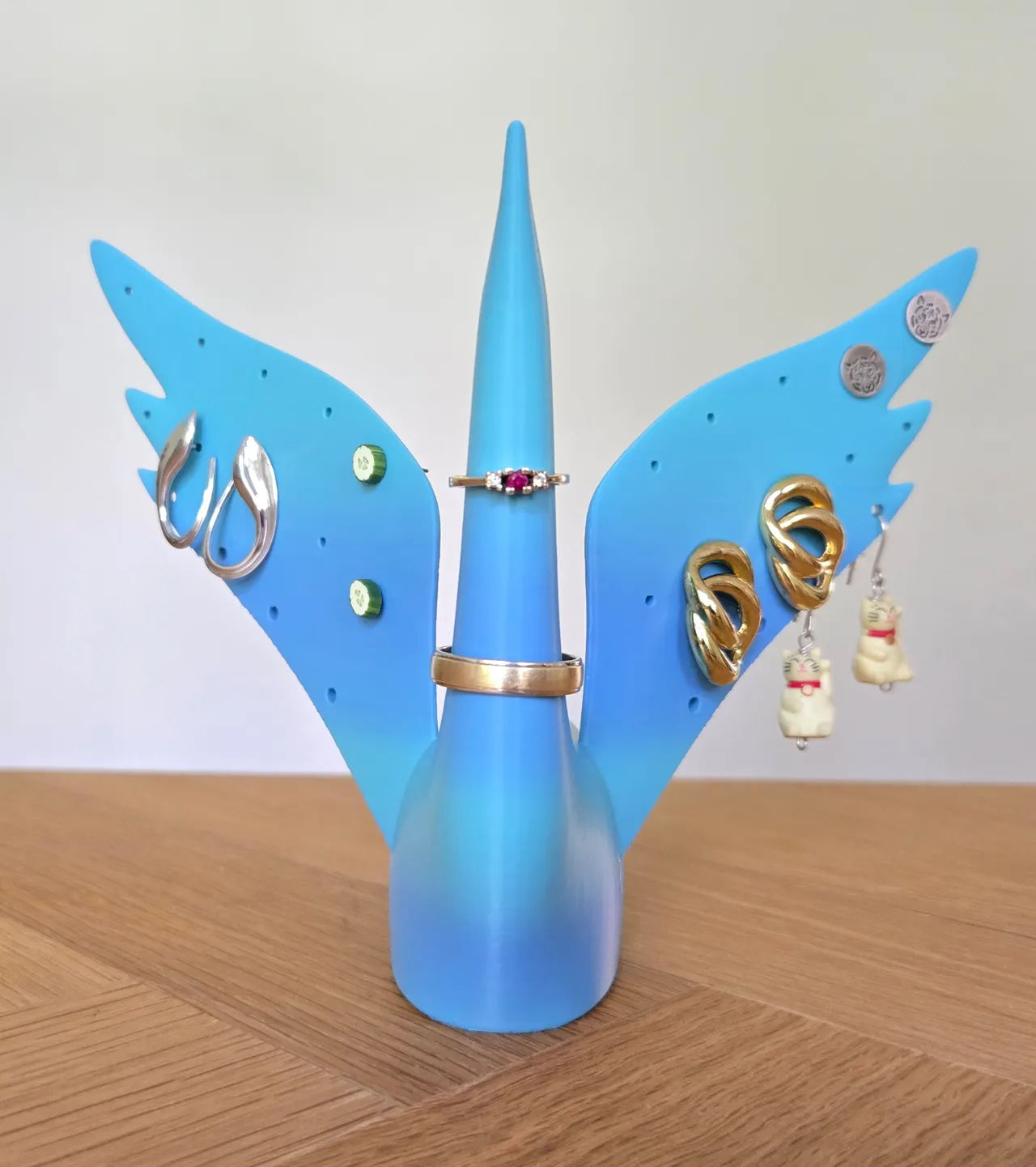 Swan Ring and Earring holder view 3