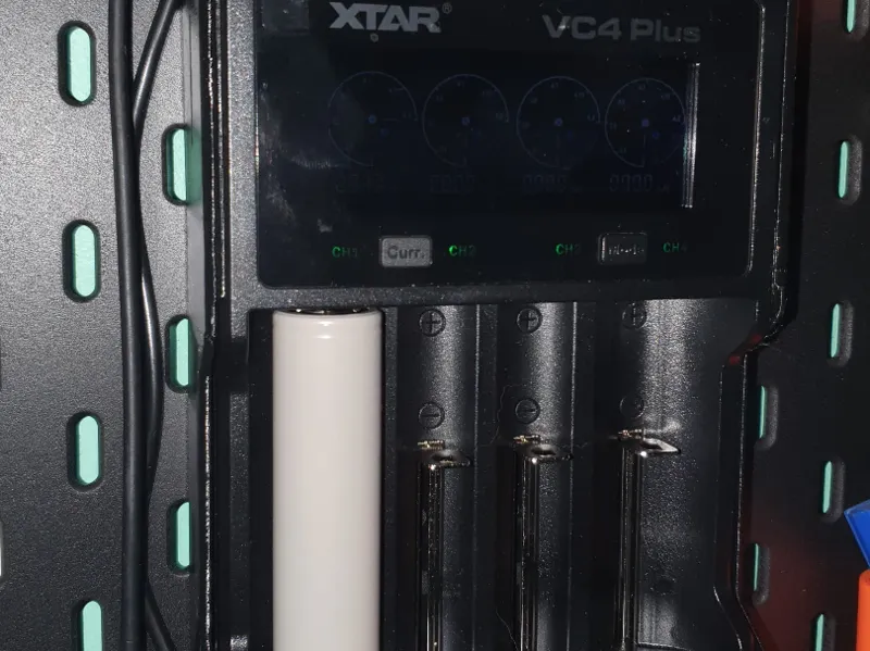 Xtar VC4 Plus/VC4 S Ikea Skadis