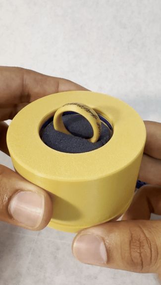 Mechanical Iris Ring Box
