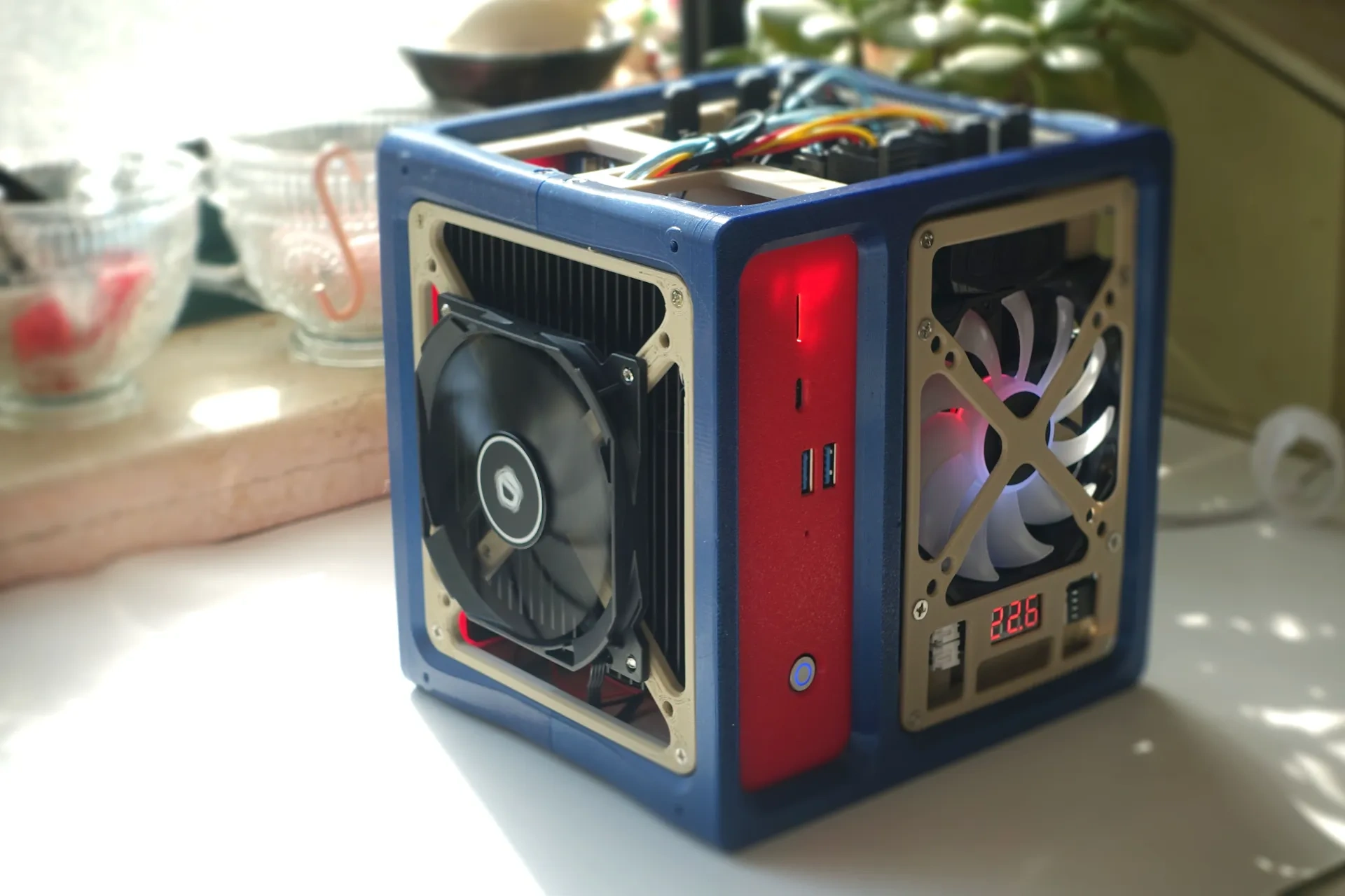 Miniatura 1 do modelo 3D Geek版三盘位NAS机箱
