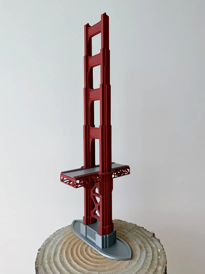 Golden Gate Bridge Tower San Francisco 1:400