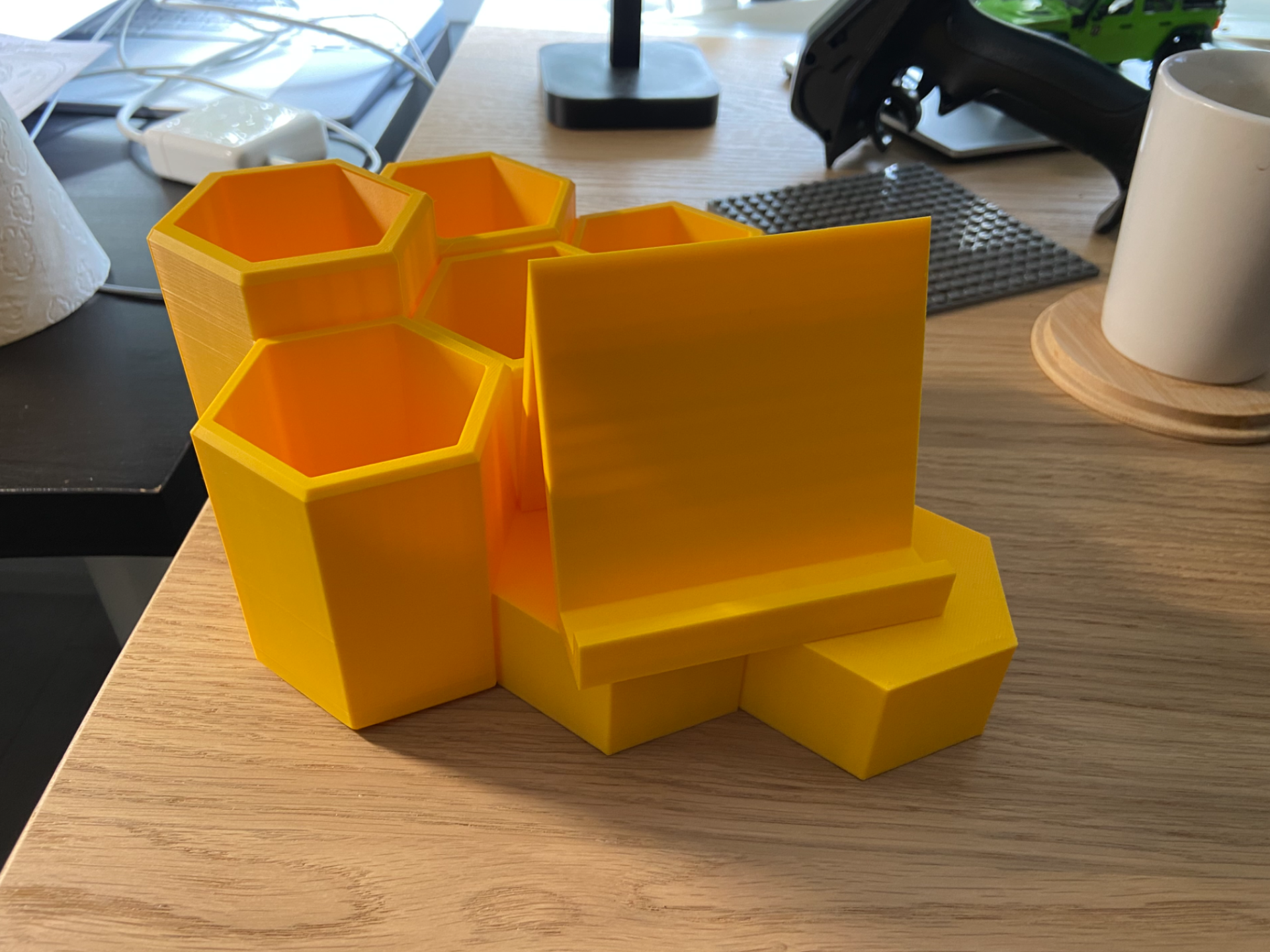Phone Dock to be used with Honeycomb Organiser