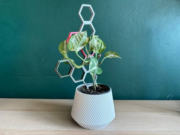 https://makerworld.bblmw.com/makerworld/model/USe0b0e951aaab56/design/2025-07-05_ba928aedf4f79.jpg