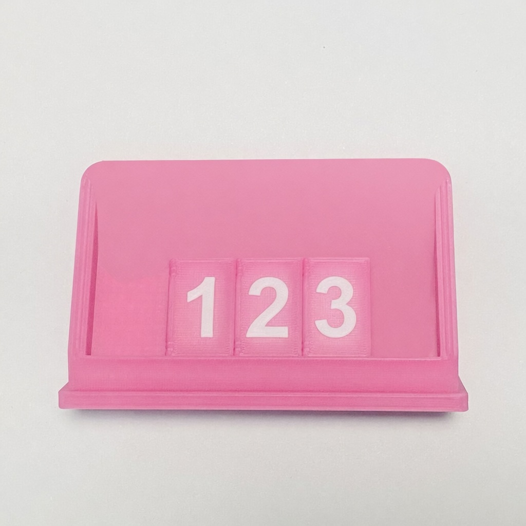 Miniatura 1 do modelo 3D 可翻动数字的书形计数器