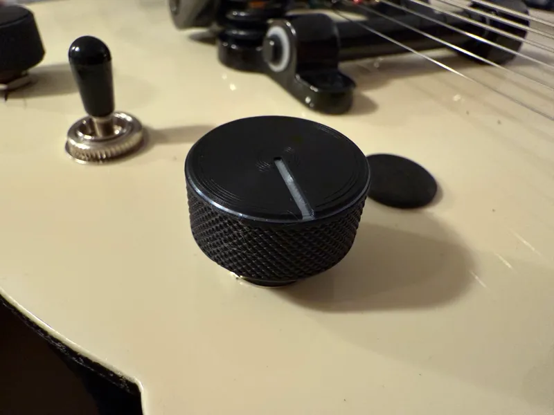 Guitar Knob 6mm Dual-Color Knurled Vintage Style