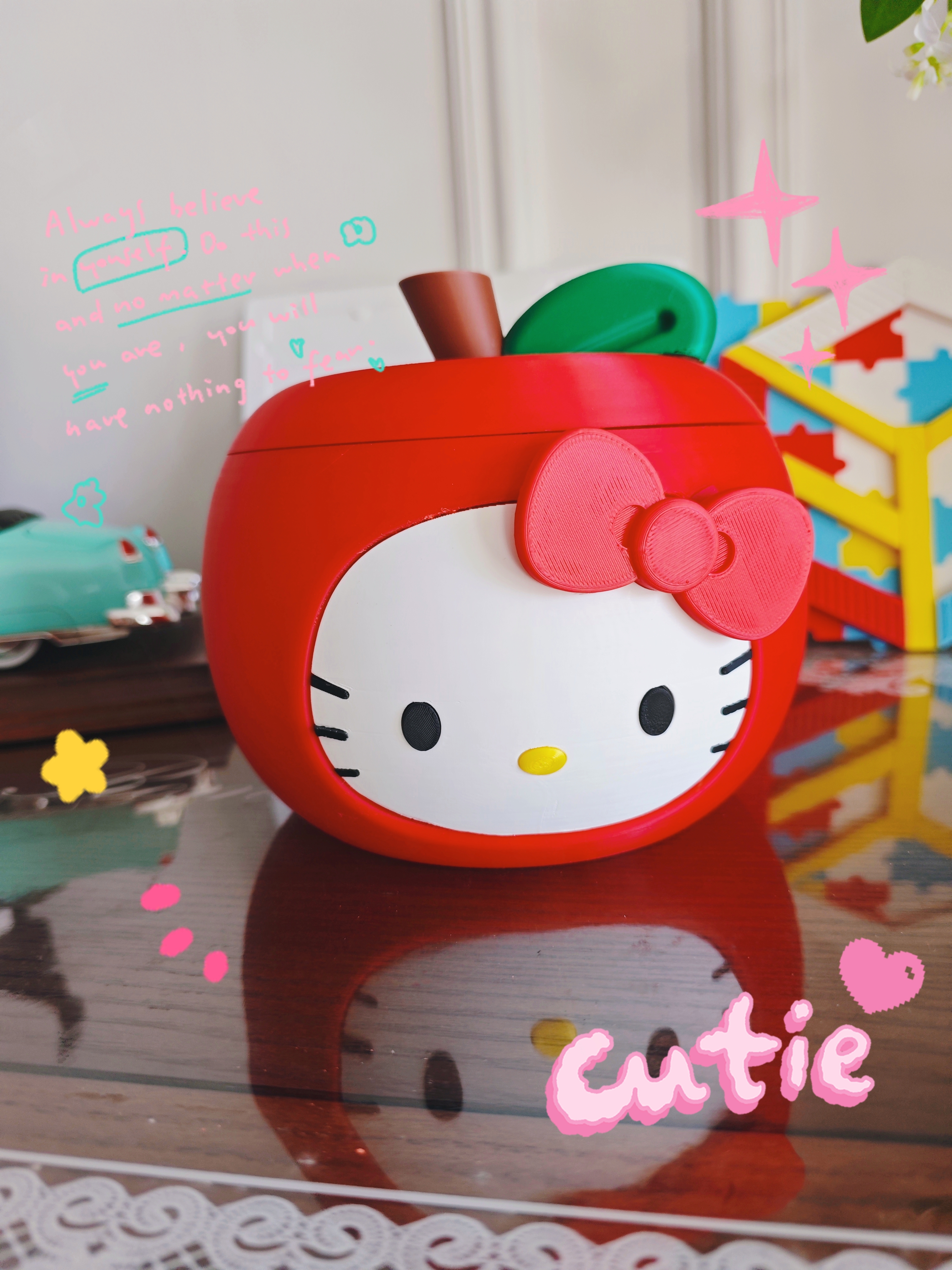 Miniatura 3 do modelo 3D 圣诞平安果  圣诞节苹果Hello Kitty收纳盒 桌面摆件 手办礼 饰品盒 零食糖果盒卡蒂猫磁吸