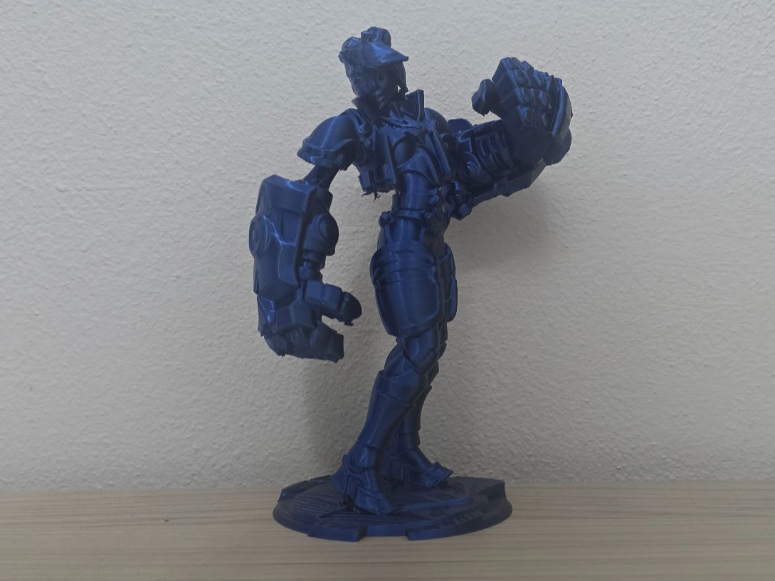 Vi - The Piltover League of Legends Statue