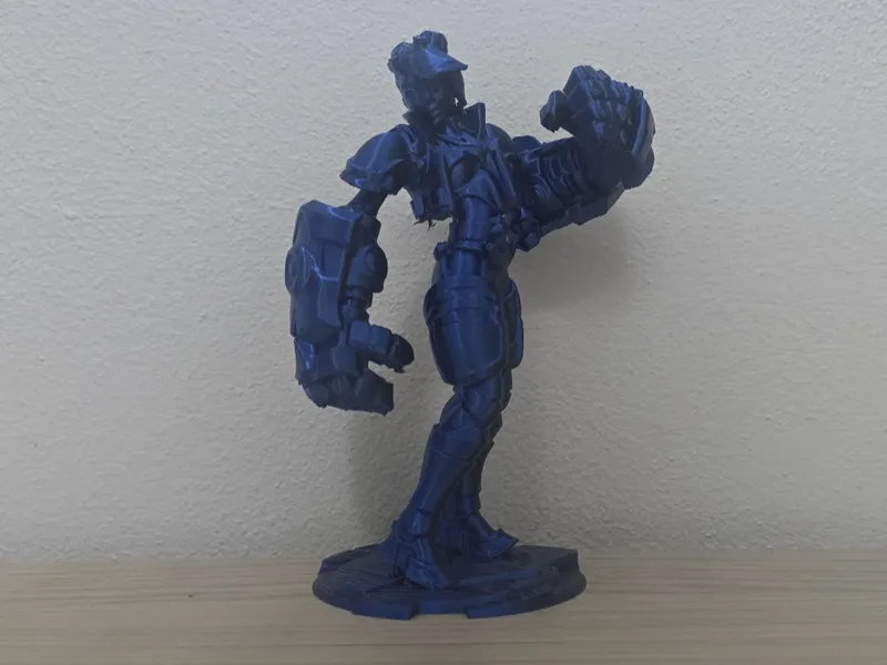 Vi - The Piltover League of Legends Statue
