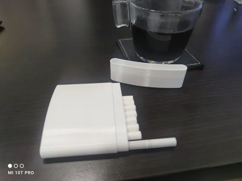 Cigarette box V2