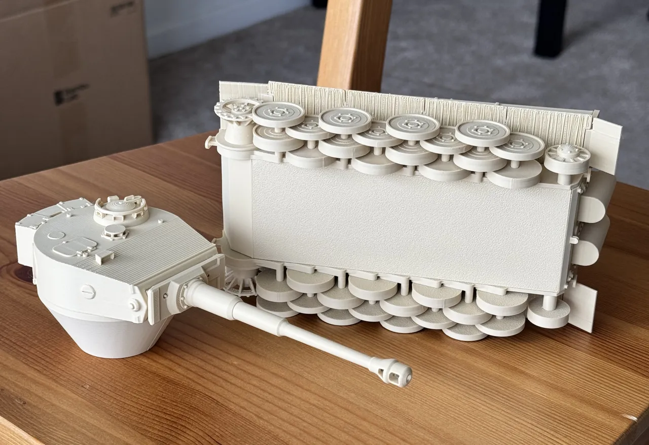 Tiger I Heavy Tank 1:35 Easy to Print and Assemble view 3
