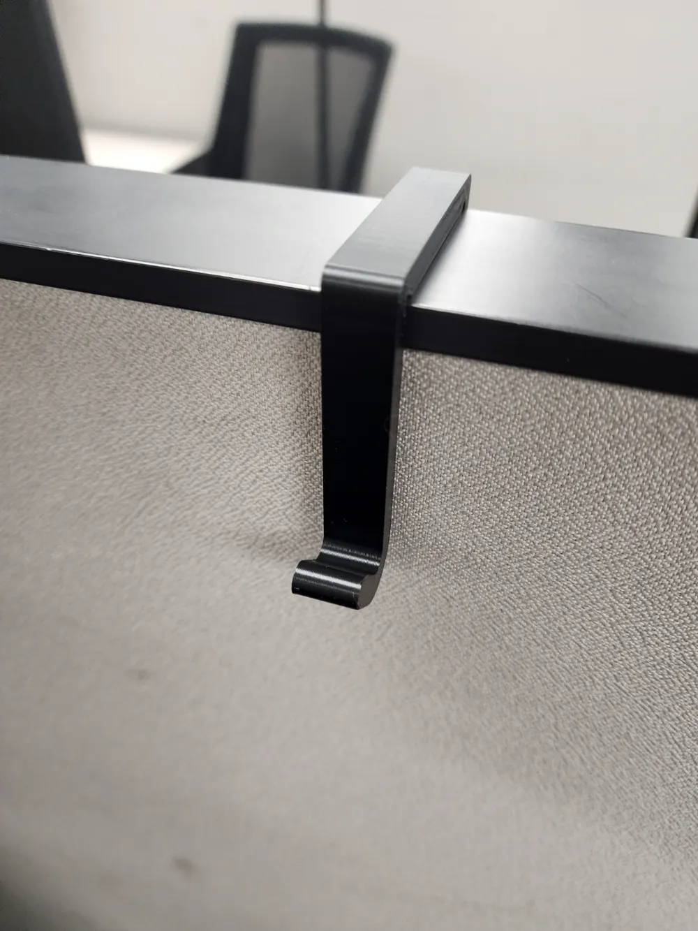 Cubicle Hanger (Cubicle WallThk=1.9in) by Mfg.Eng.Dan MakerWorld ...