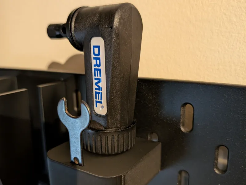 Dremel 575 angled accessory holder skadis