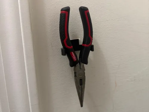 Plier Wall Mount 