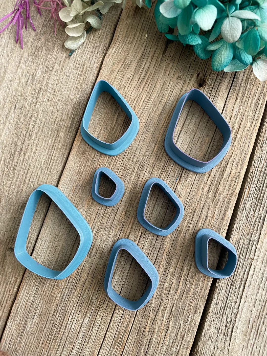 Trapezoid Earring Cutters view 3
